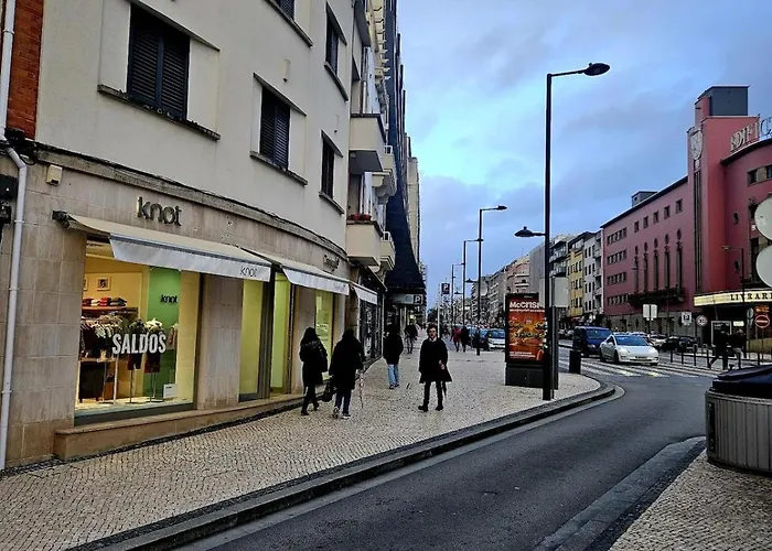 Private At The Center Of Appartamento Aveiro